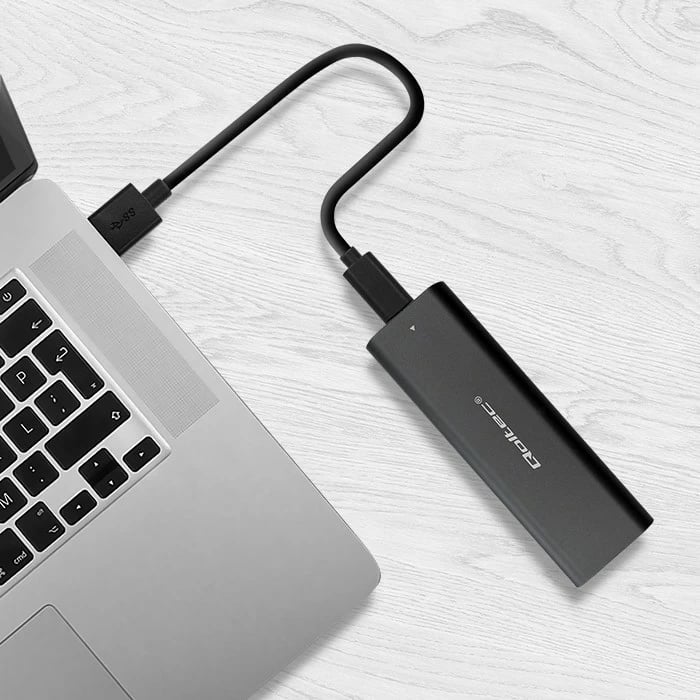Kasë Qoltec 50312 për SSD M.2 NVMe, USB Type-C, alumini, grafit