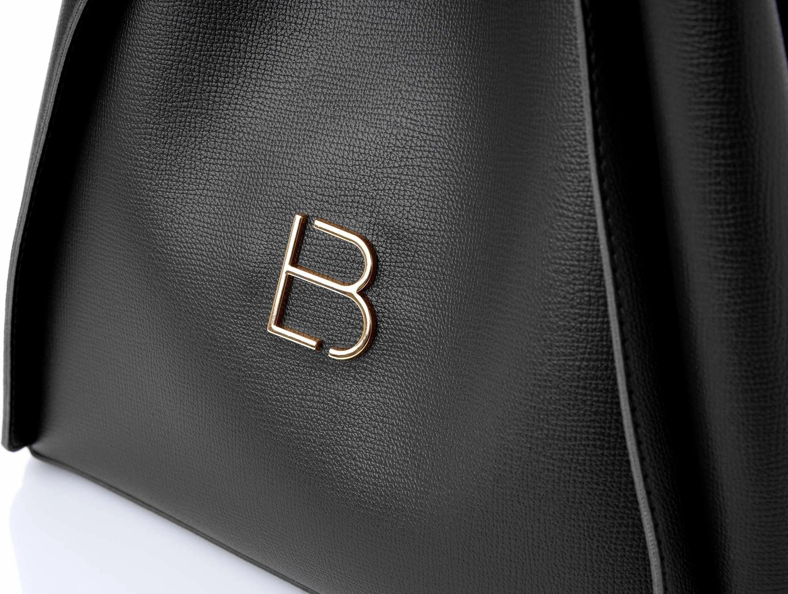 Çantë shpatullash Lucky Bees, Loretta, e zezë