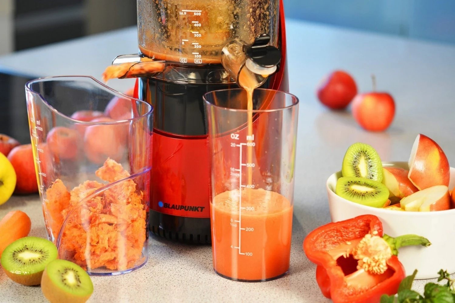 Shtrydhëse Blaupunkt SJV801, 500W, e kuqe