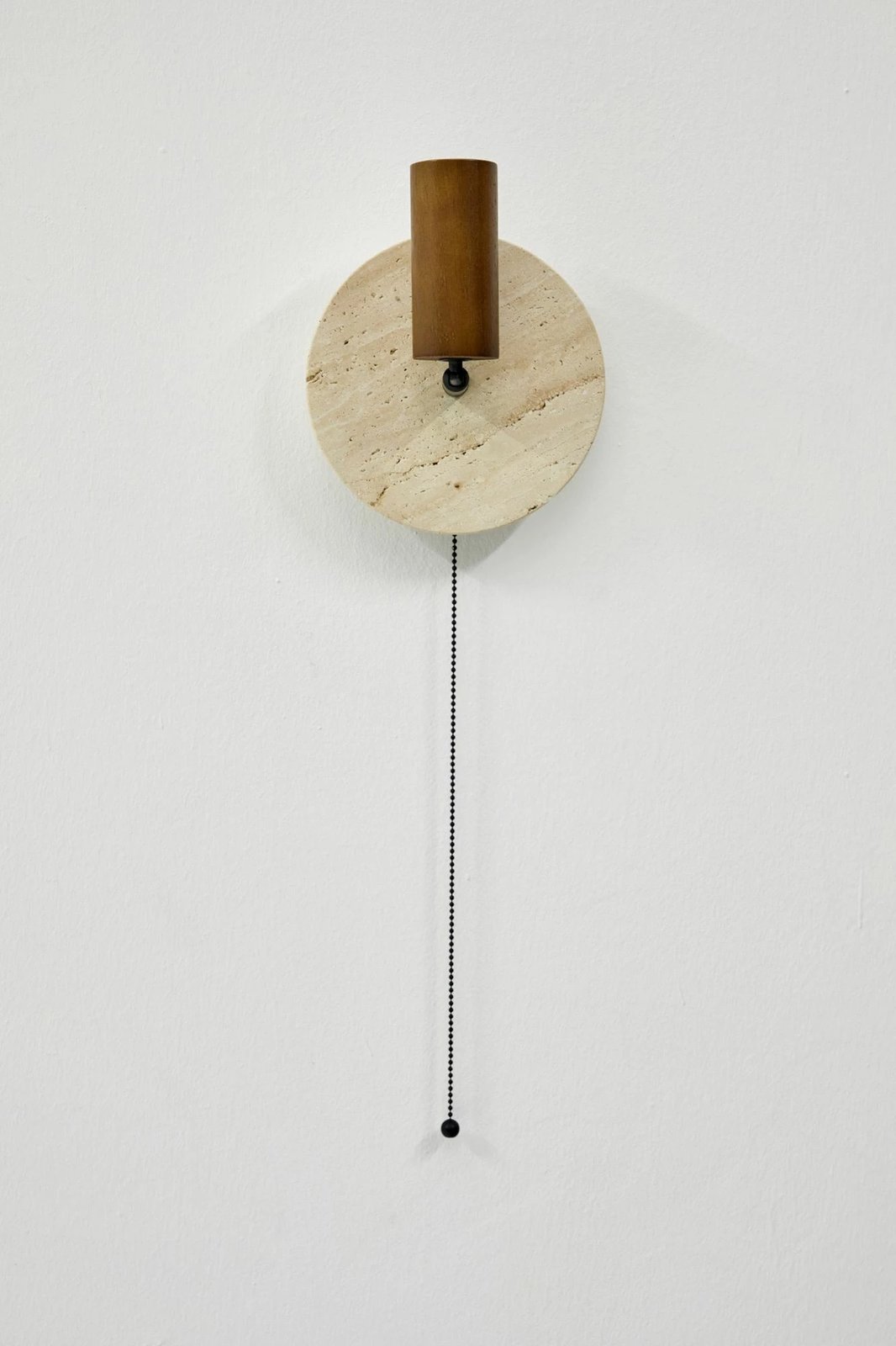 Llambë muri Opviq, ngjyrë lisi dhe bezhë