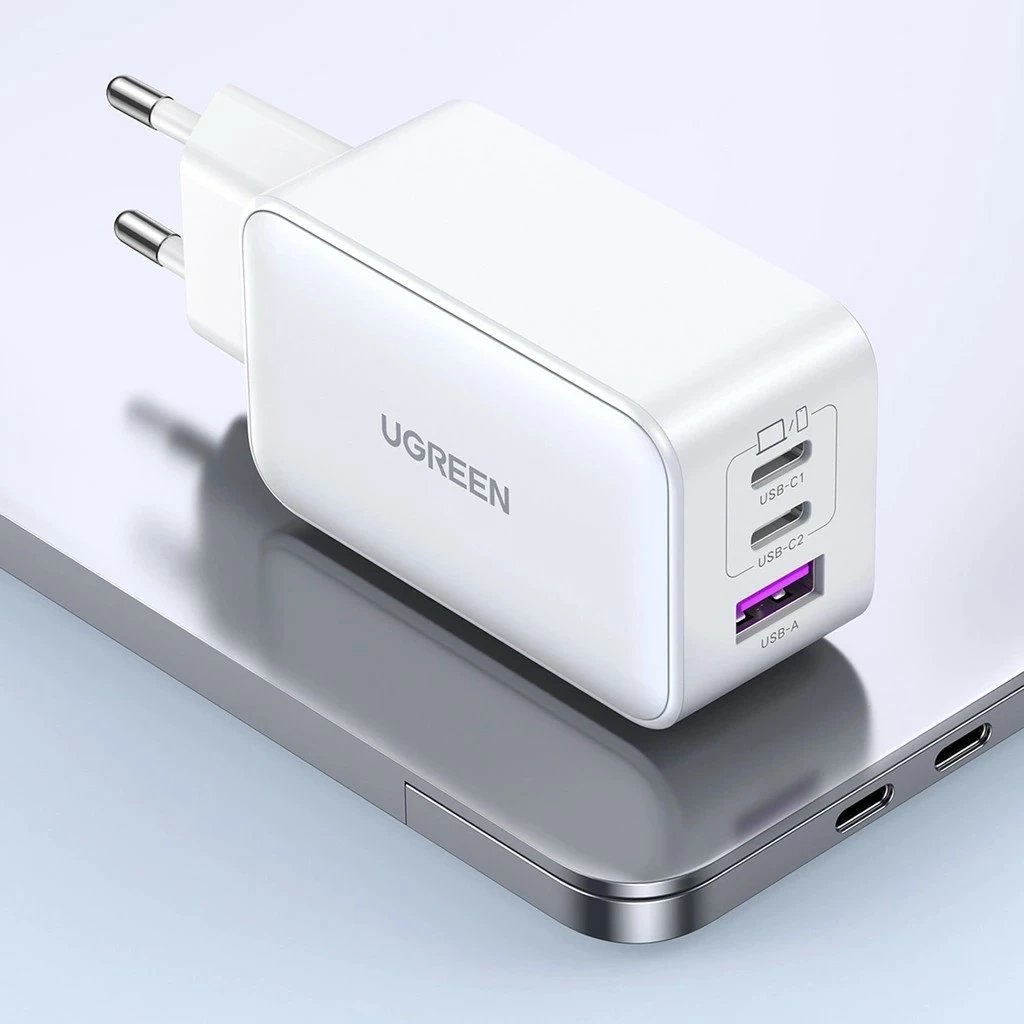 Karikues Ugreen Nexode 140W, 2x USB-C + 1x USB-A, Fast Charging, i bardhë