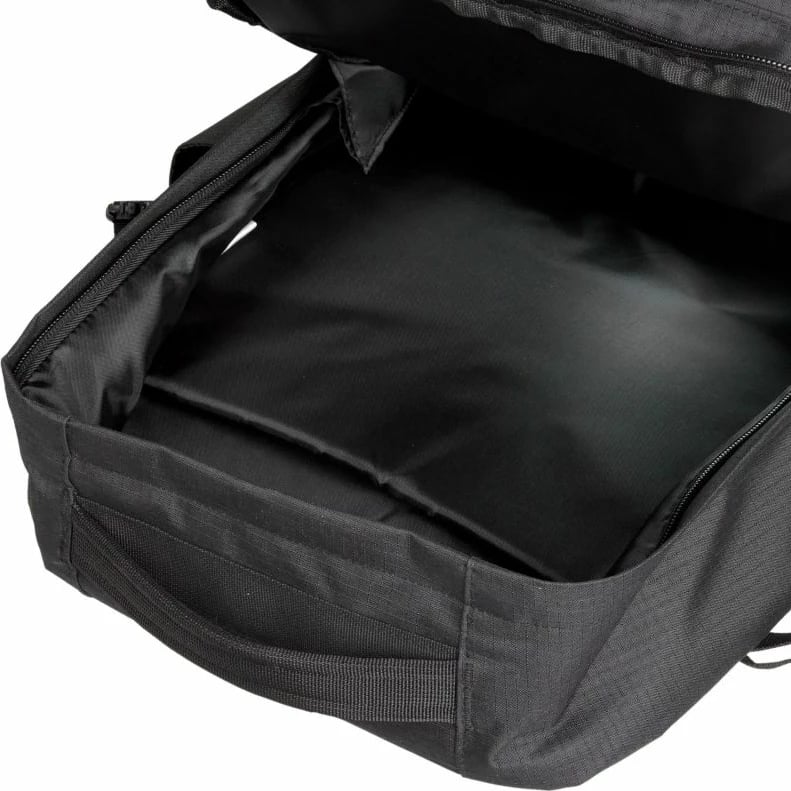 Çantë shpine Caterpillar, e zezë