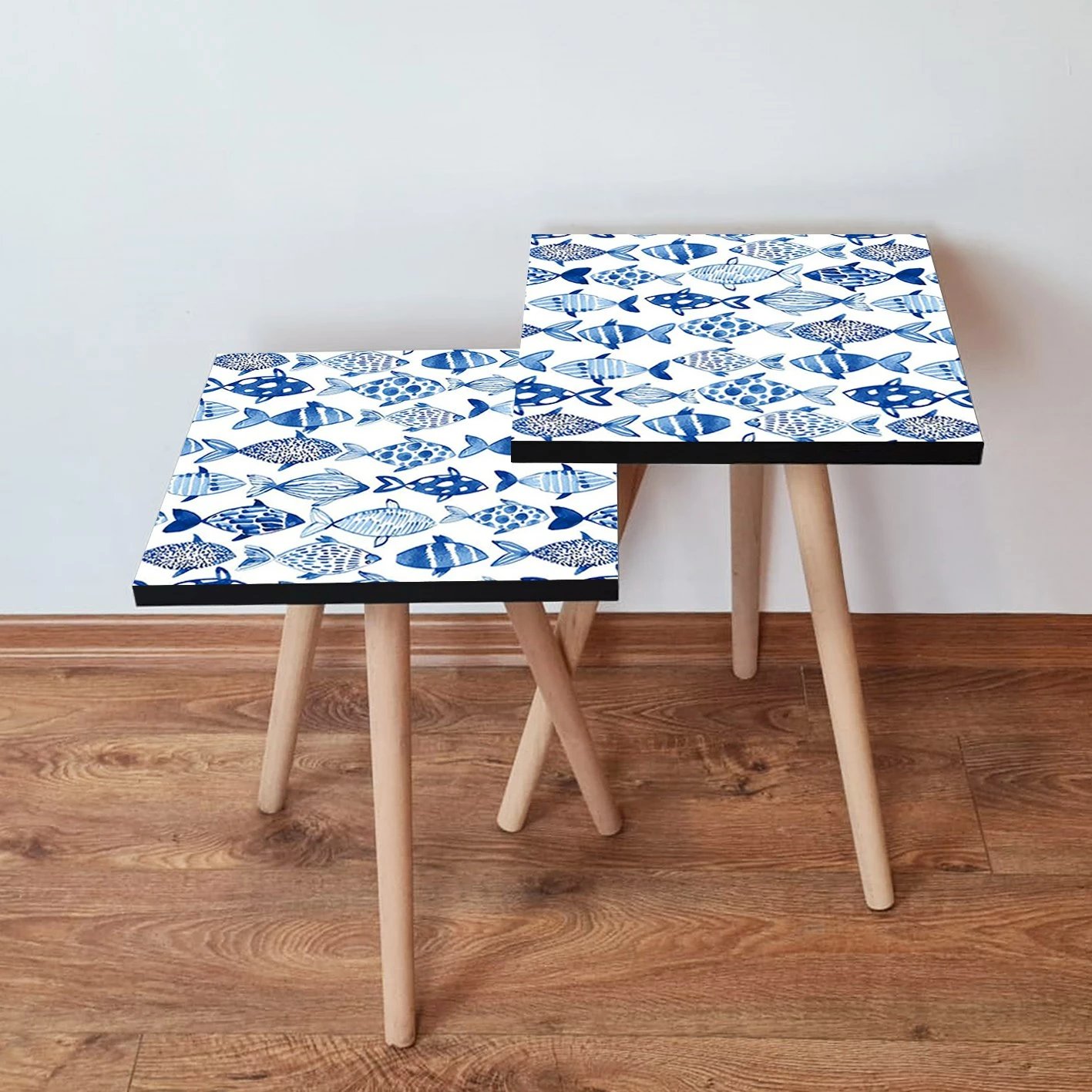 Set tavolina të ndërlidhura, dy copë, Skye Decor, 2Shp277, ngjyrë kaltër e errët dhe e bardhë