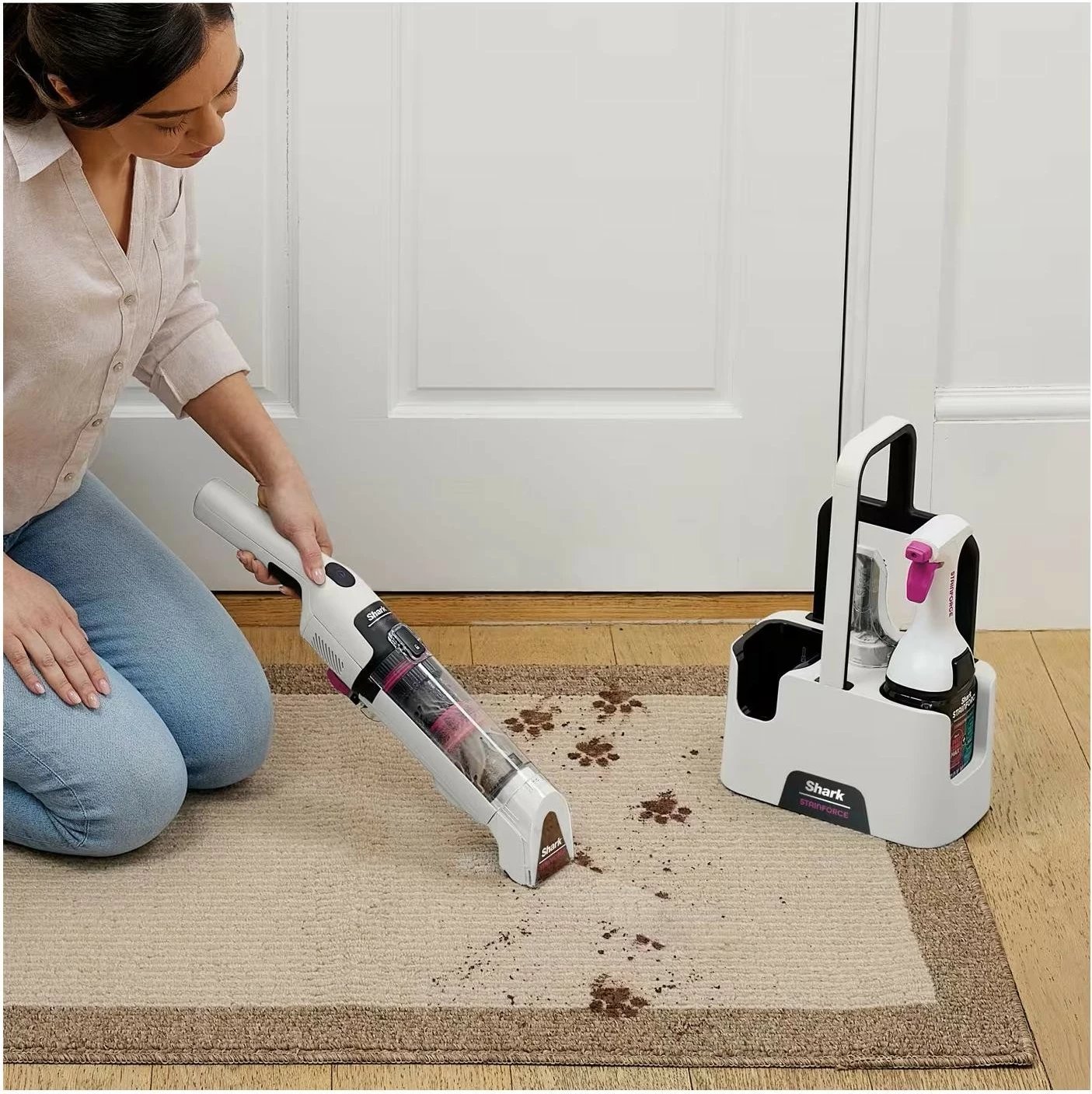 Pastrues me bateri Shark StainForce HX100EUT, i bardhë