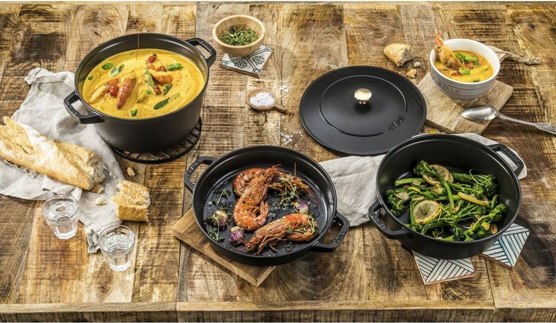 Staub La Cocotte 4.2 L Round Cast iron Casserole baking dish