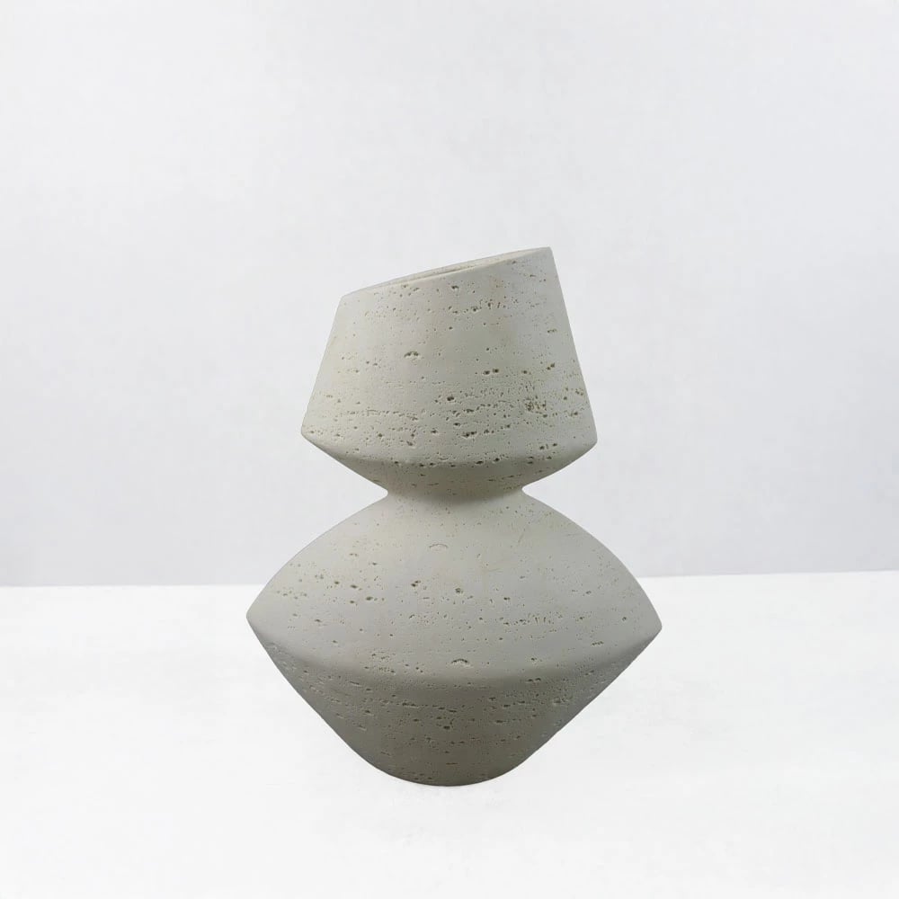 Vazo LOOMA III, rrëshirë, bezhë, 28.5x15.5x34.5cm