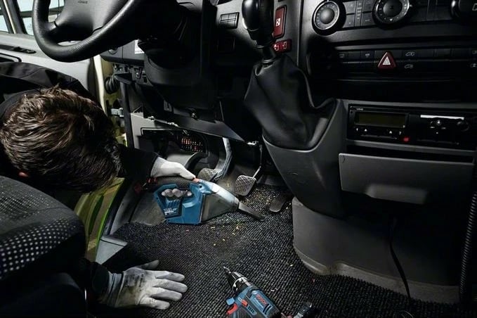 Fshesë dore pa kabllo Bosch GAS 12V, aku, blu Fshesë dore pa kabllo Bosch GAS 12V, aku, blu