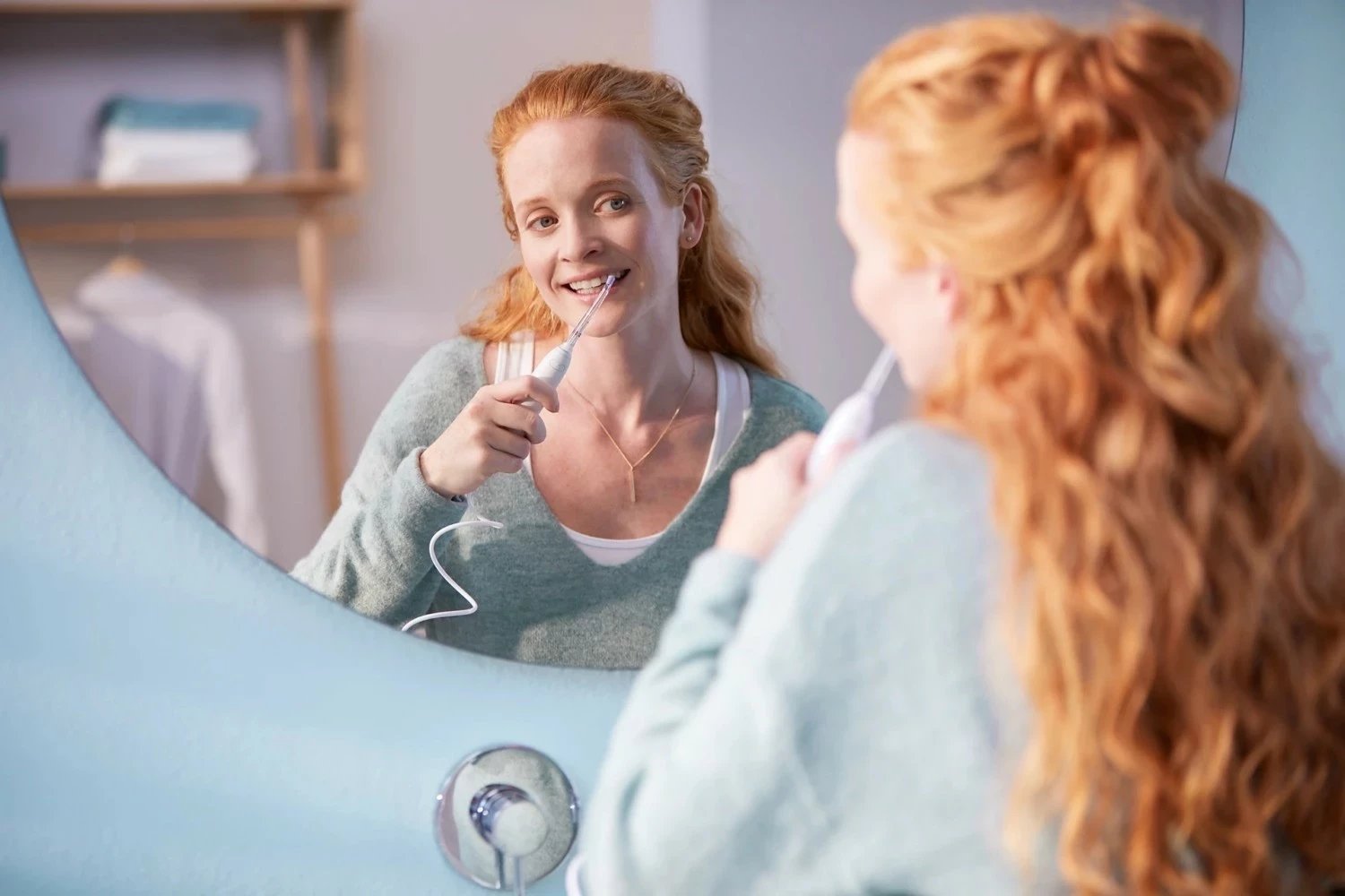 Irigator dhëmbësh Philips Sonicare Power Flosser 7000, i bardhë