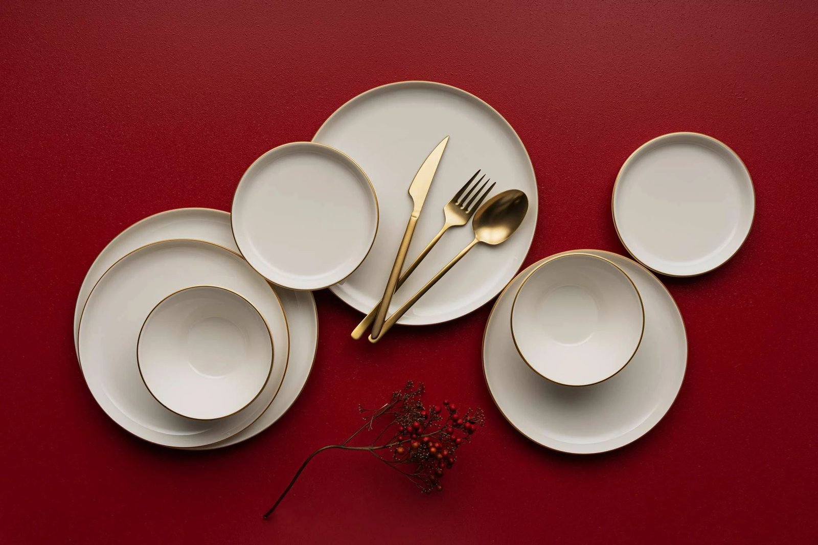 Set enësh për drekë (16 copë), Hermia Concept, RGBSBLB16YS30GD