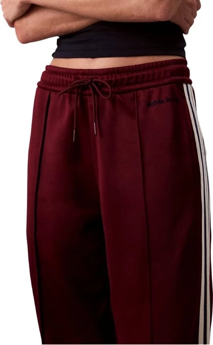 Pantallona femra Calvin Klein Jeans, bordeaux