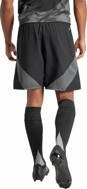 Atlete për meshkuj adidas Tiro 24, të bardha dhe të zeza