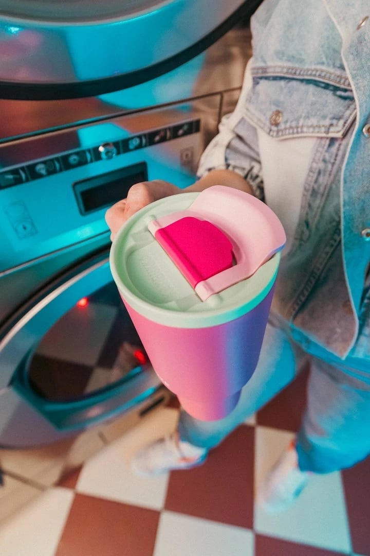 Termus Kambukka Rio Tumbler 950ml, Bubblegum Mint Termus Kambukka Rio Tumbler 950ml, Bubblegum Mint