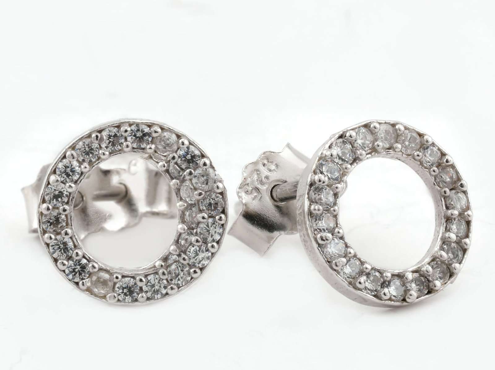 Vathë argjendi Jumeon, 9877