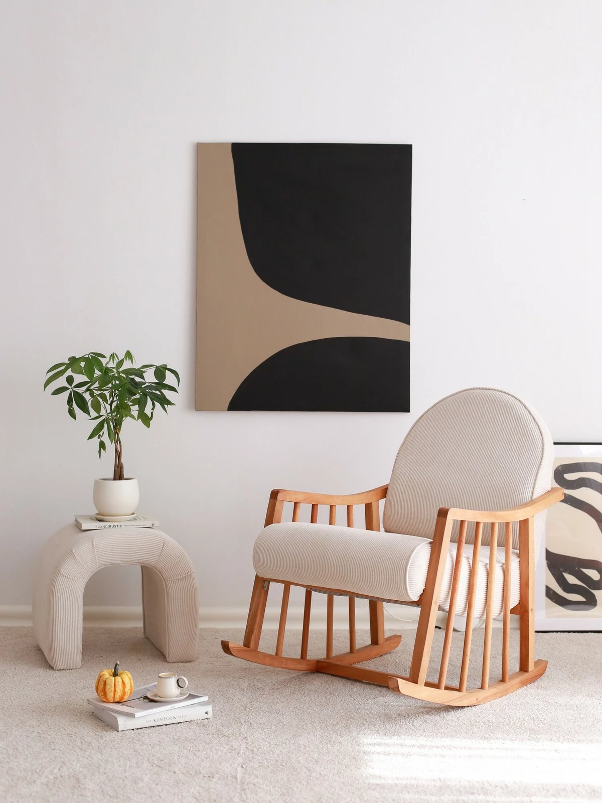 Karrige krahu Klea, kadife korduroj, e bardhë