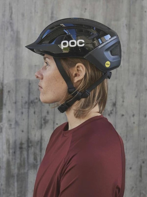 Helmetë POC për meshkuj, femra, fëmijë, e zezë