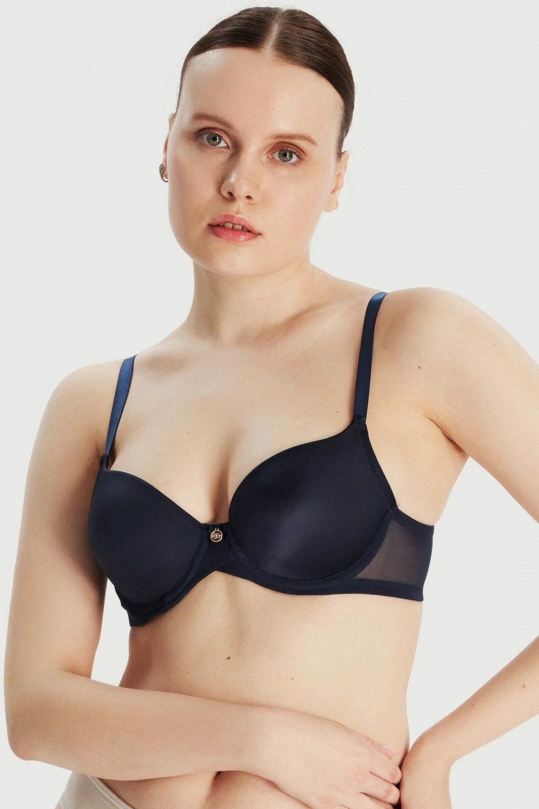 Sytjena Jumeon, ngjyrë kaltër, soft