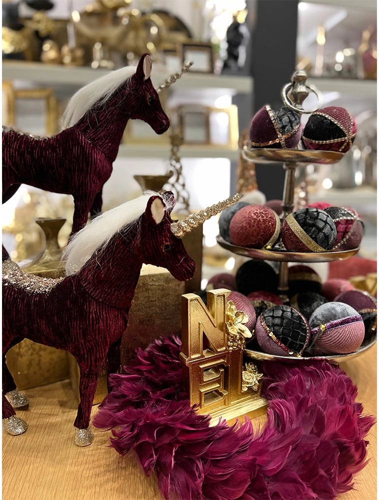 Dekoratë Krishtlindjesh NOEL, polirezine, ngjyrë ari, 16x5x20cm