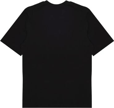 Maicë Love Moschino, femra, e zezë