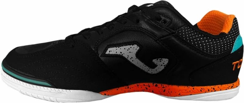 Atlete futbolli për meshkuj Joma Top Flex, të zeza