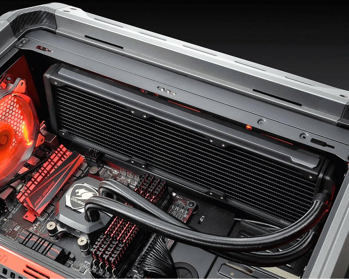 Kasë Cougar Panzer Max-G Full-Tower, e zezë