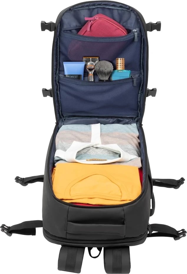 Çantë shpine për laptop RivaCase, 8465 Tegel ECO, 17.3 inç, e zezë
