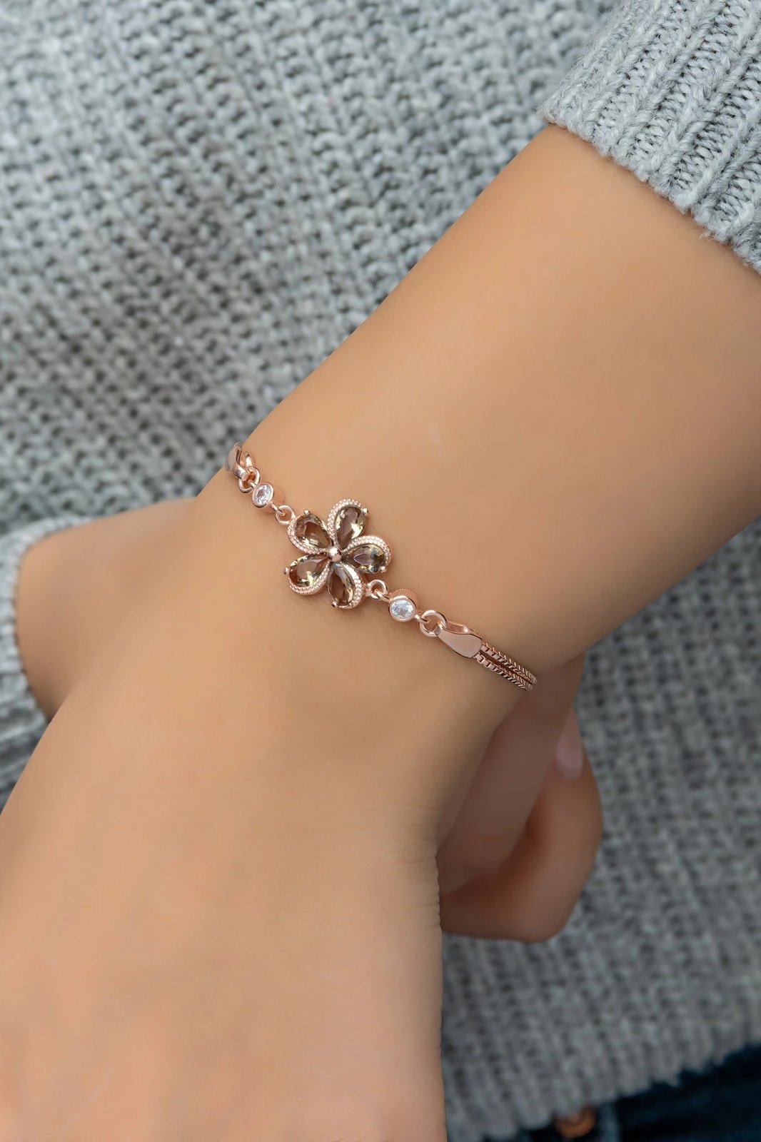 Byzylyk argjendi, ngjyrë argjendi, Jumeon, NRZ998756