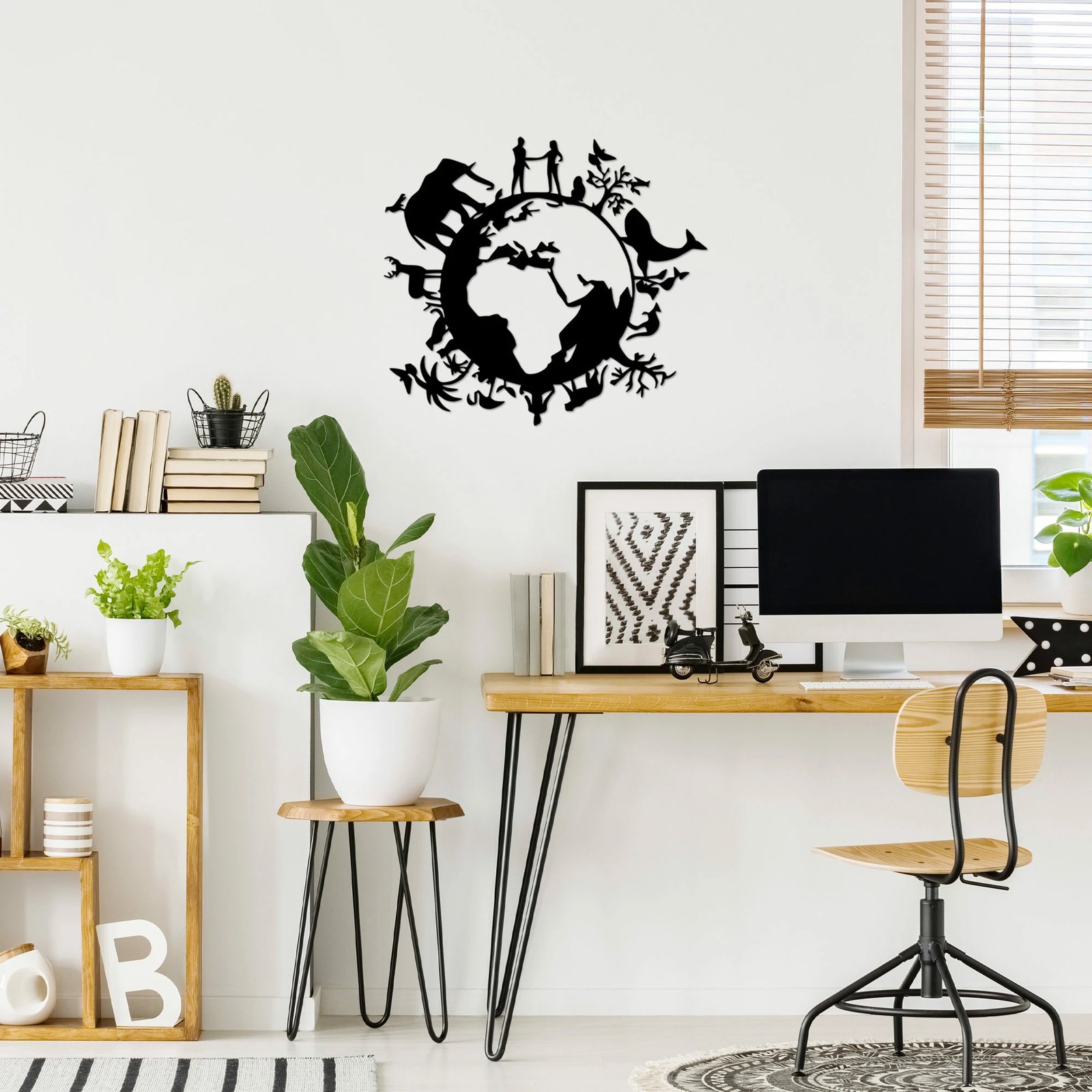 Aksesor dekorativ muri prej metali, Animal World, Wallity, 62x70cm, i zi