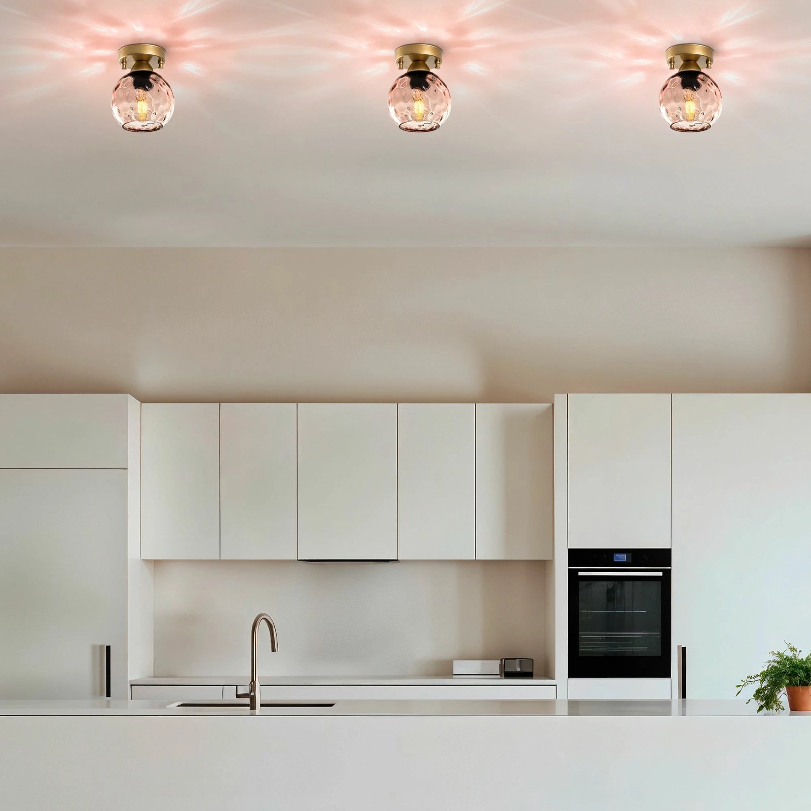 Llambë tavani Opviq Benek, rozë dhe e zezë, 15x15x18cm