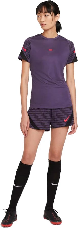 Shorce për femra Nike, të purpurta