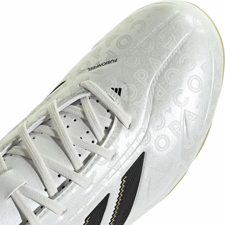Atlete futbolli për fëmijë adidas, të bardha