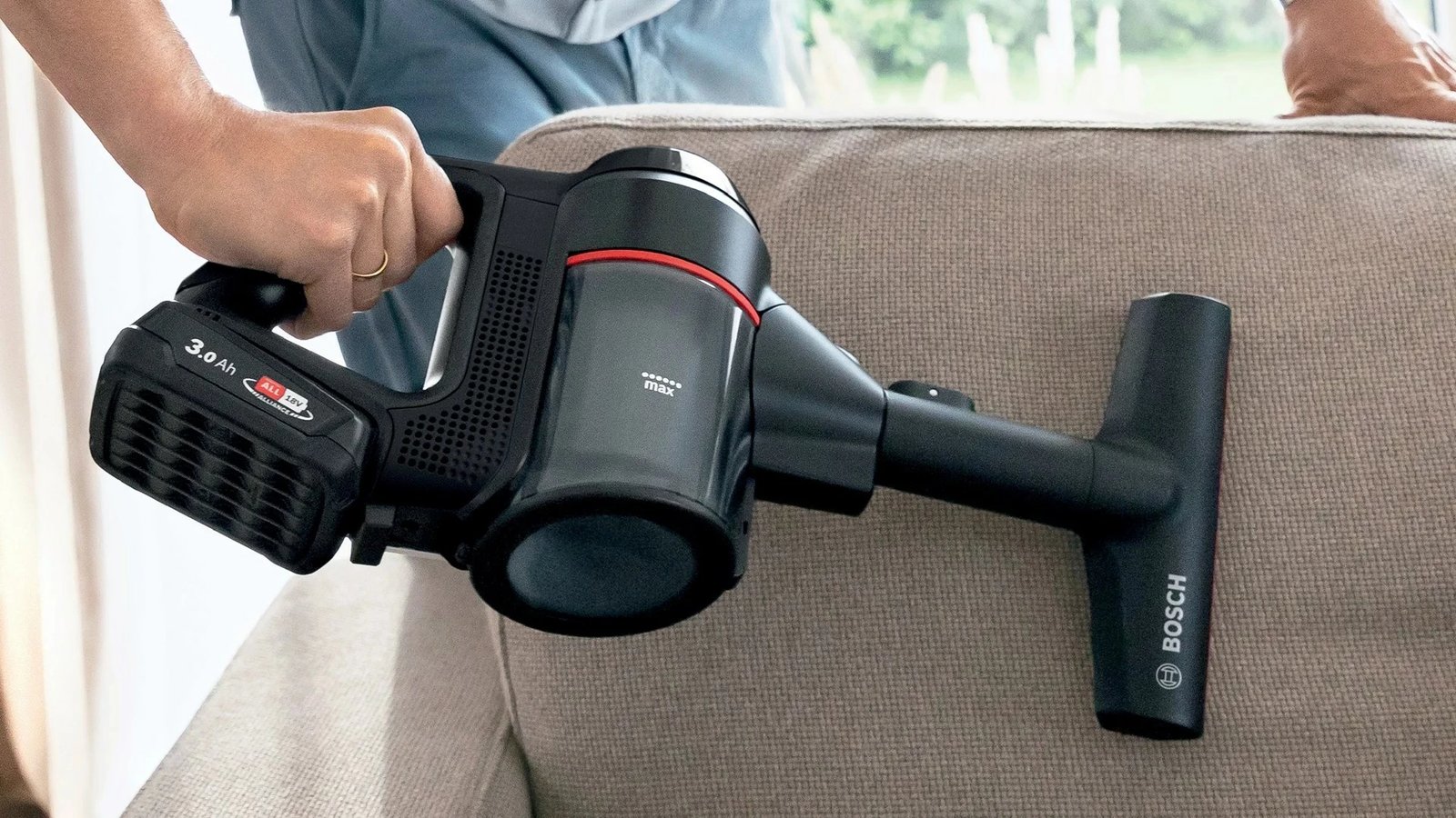 Fshesë elektrike Bosch BCS712XXL, e zezë Fshesë elektrike Bosch BCS712XXL, e zezë
