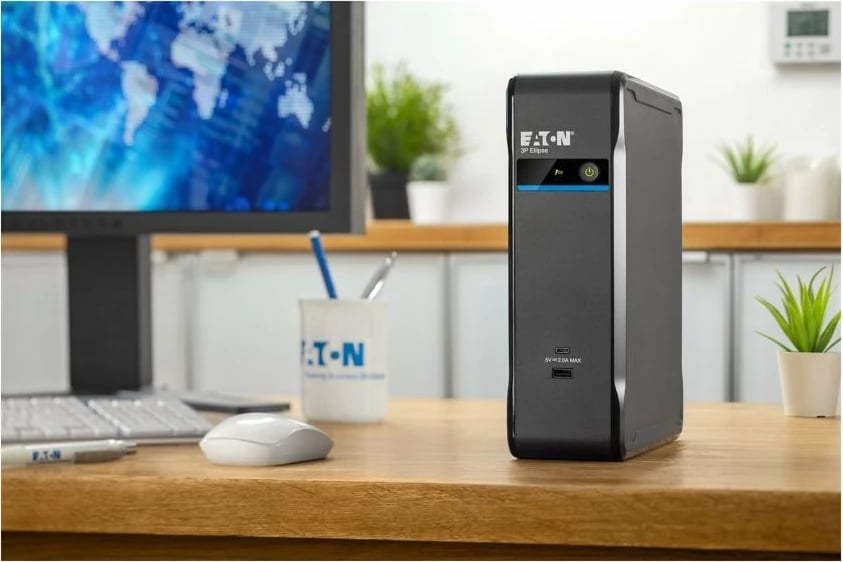 Kasë UPS Eaton 3P Ellipse 700 USB IEC, 700 VA, 420 W, e zezë