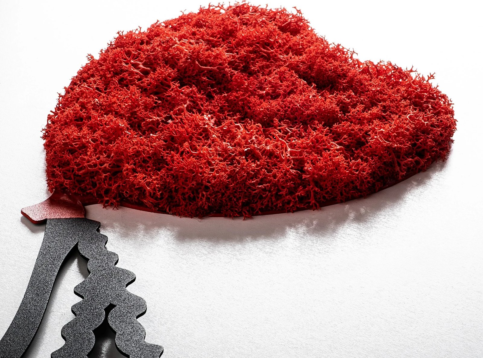 Aksesor dekorativ metalik për mur, Wallity Banksy, 13-1, ngjyrë e kuqe dhe e zezë, 105x85cm