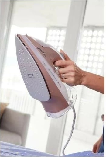 Hekur me avull Gorenje SIH3200WR, ngjyrë e artë