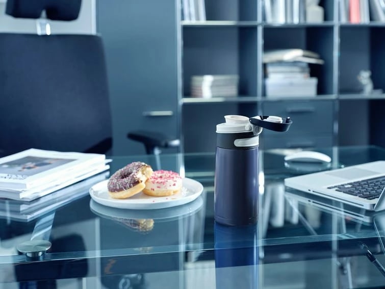 Gotë termike Leifheit 3247, 350 ml, inox, e zezë/blu Gotë termike Leifheit 3247, 350 ml, inox, e zezë/blu