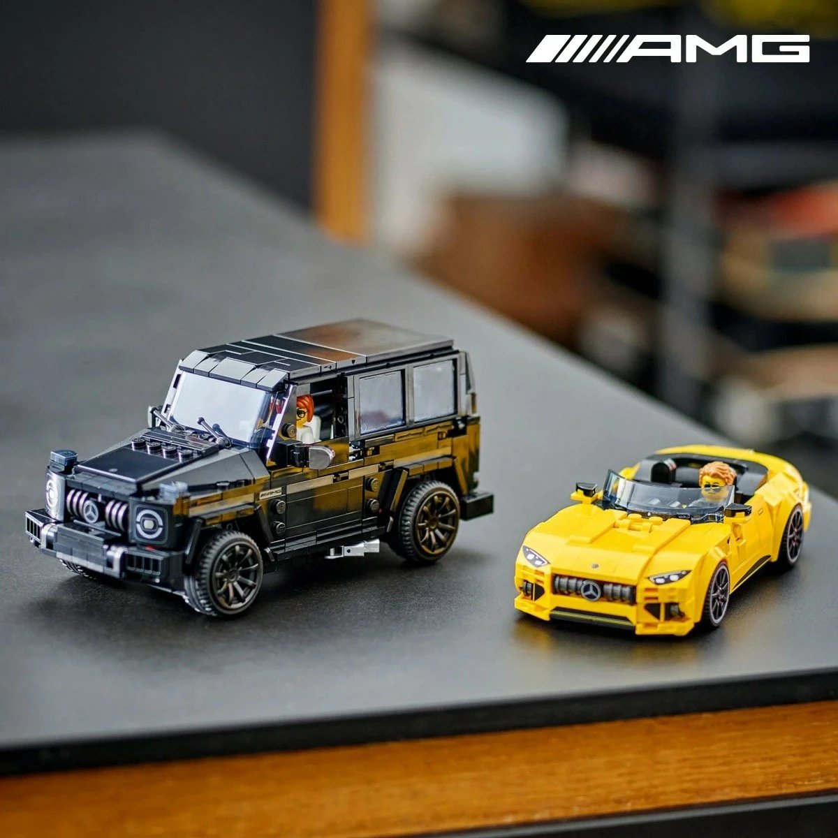 Set lodrash LEGO Speed Champions, Mercedes-AMG G 63 dhe Mercedes-AMG SL 63, 806 pjesë, i zi dhe i verdhë