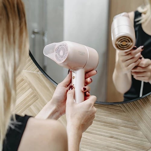 Tharëse flokësh, Adler, AD 2279p, 1600–1800W, 2 shpejtësi, 2 temperatura, jonizim, kabllo 1.8m, rozë