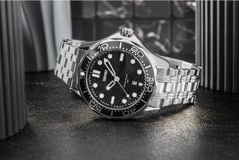 Orë dore për meshkuj Skmei, e zezë