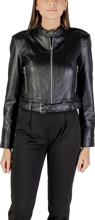 Jakne Only femra, e zezë