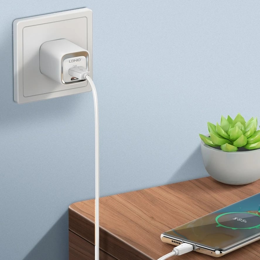 Karikues LDNIO A2318M