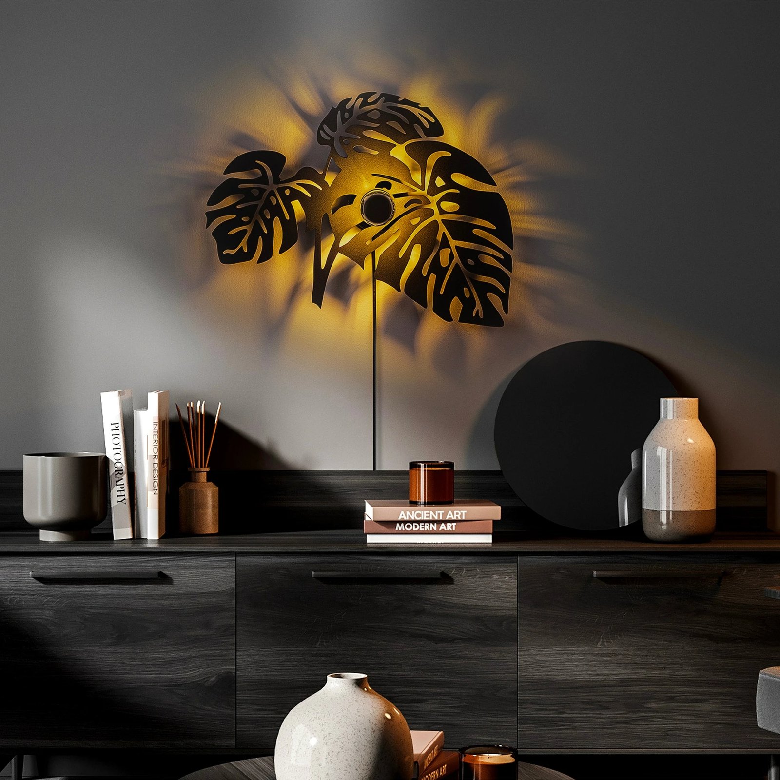 Llambë muri Opviq, gjethe, ngjyrë e zezë