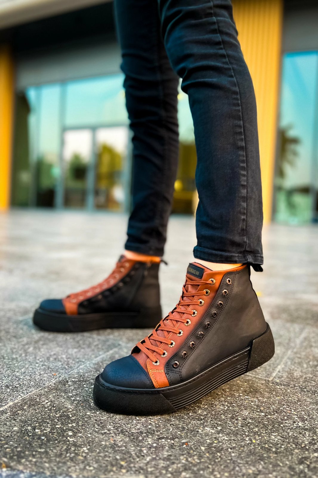 Këpucë për meshkuj, Chekich 167 GST Blazer