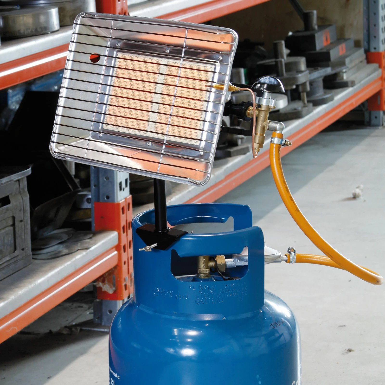 Ngrohës radiant Meva TB01005P për bombol gazi LPG, 4.2 kW, me rregullator dhe çakmak piezo