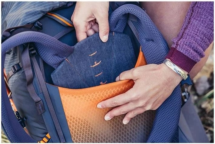 Çantë shpine Gregory Maven 58L për gra, Kafe