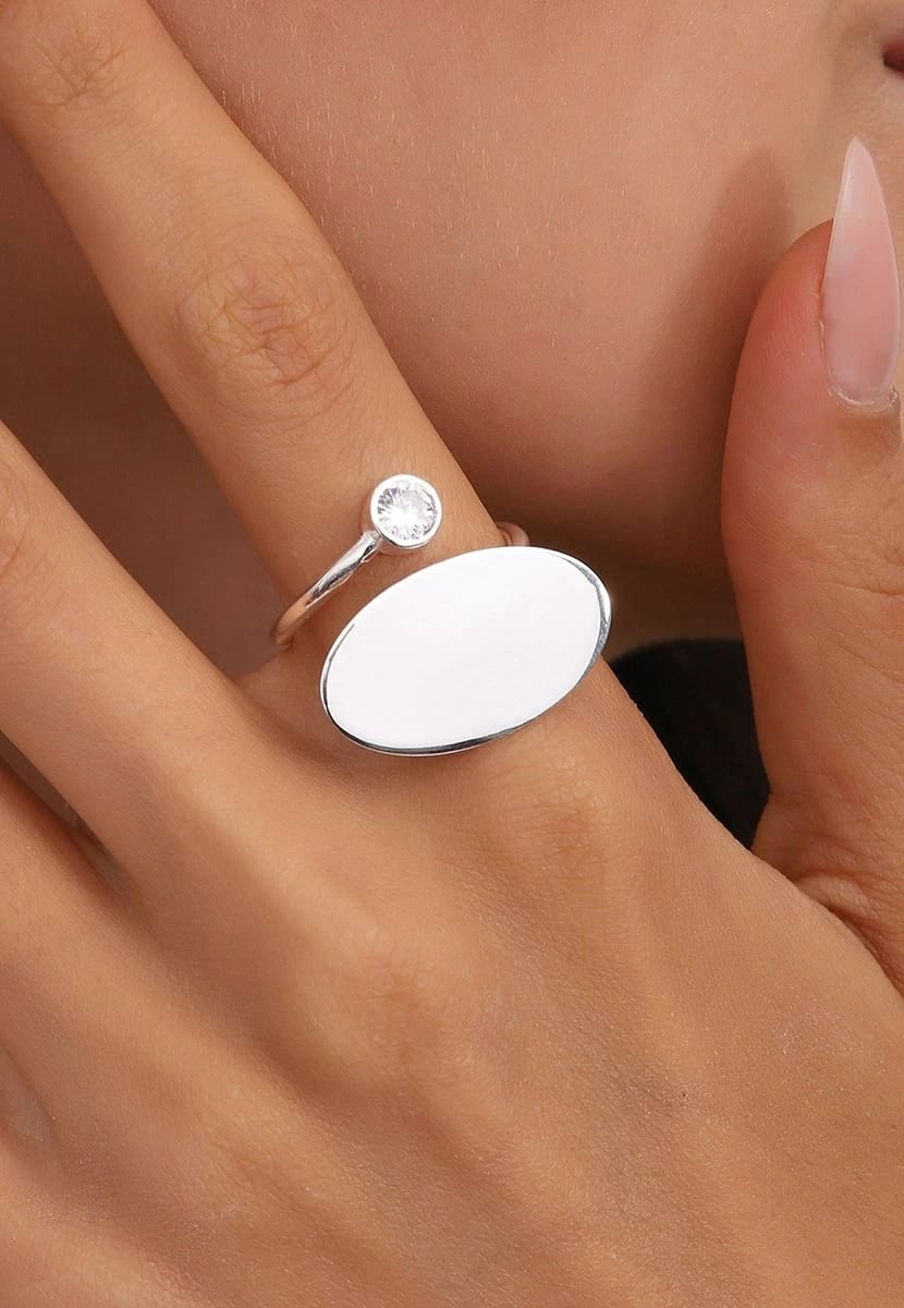 Unazë argjendi Jumeon, AOYZ2001