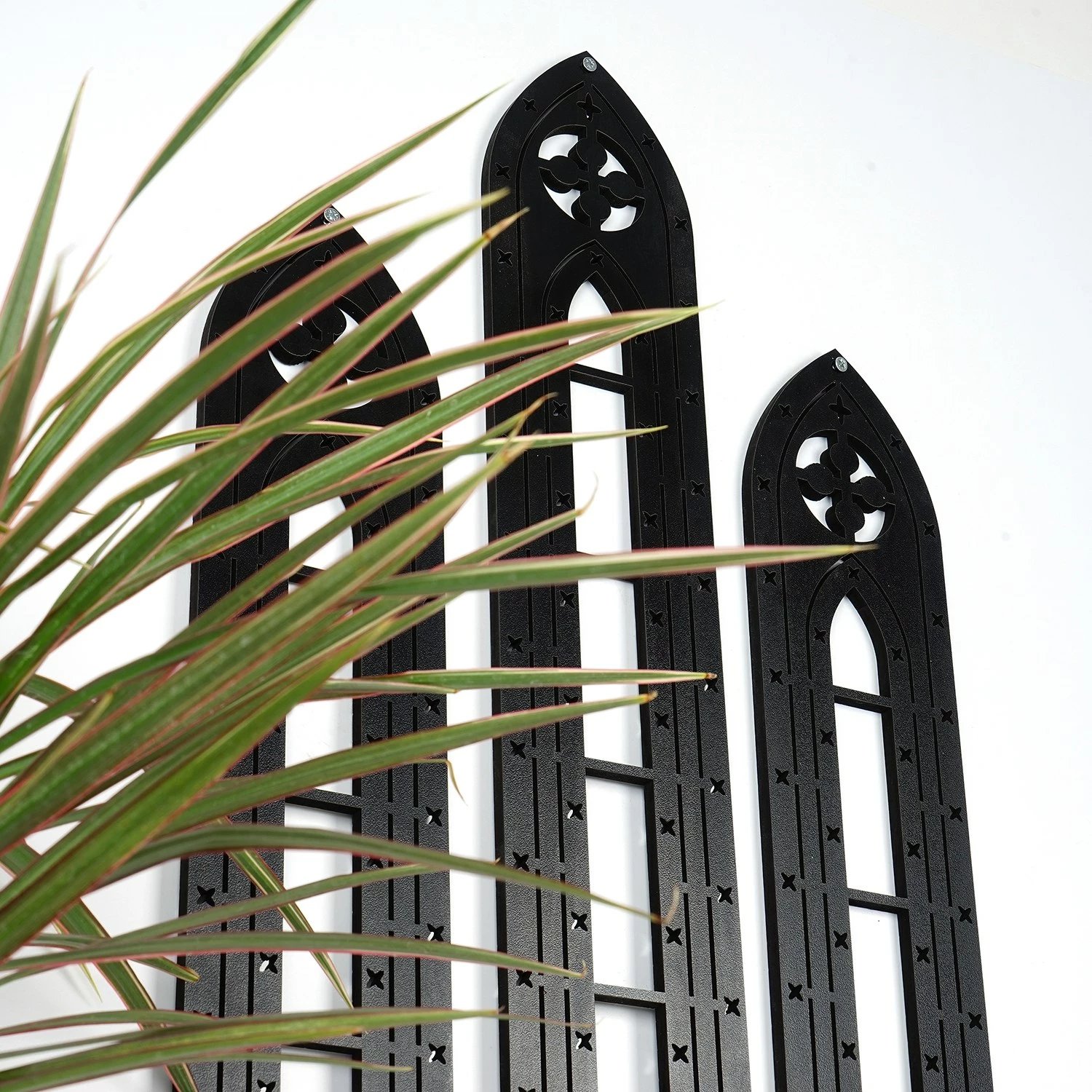 Aksesor dekorativ prej druri për mur, Wallity, CRY022, set prej 3 copash, ngjyrë e zezë