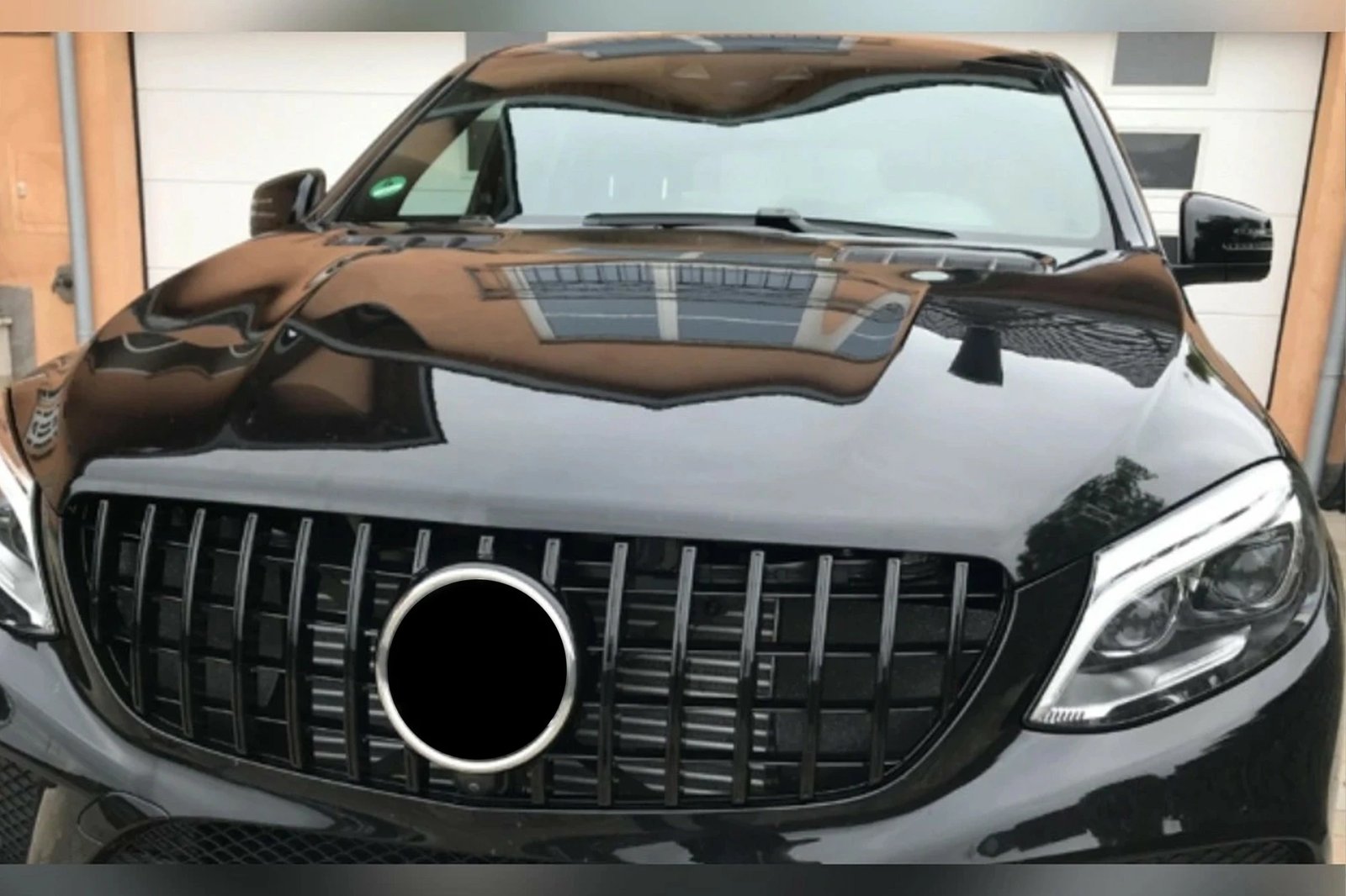 Grill i përparëm GTR për Mercedes GLE W166 C292 2015-2019 me hapsirën e kamerës