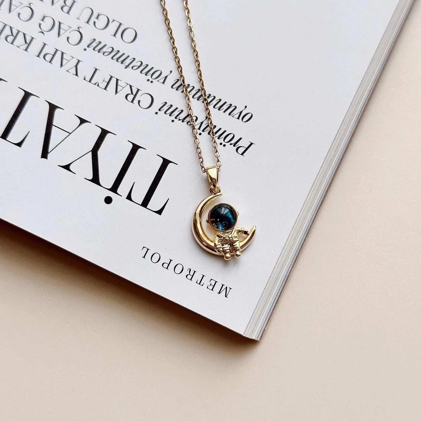 Varëse çeliku Jumeon, Dreams, ngjyrë qielli dhe ari