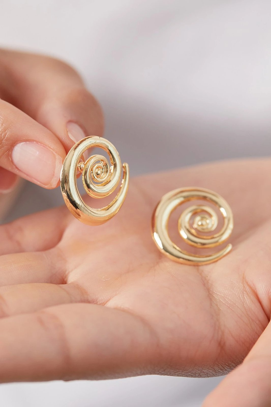 Vathë metalik Elika, ngjyrë ari, ELKGC68388