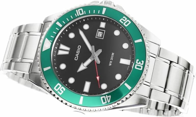 Orë dore për meshkuj Casio, argjendtë-jeshile